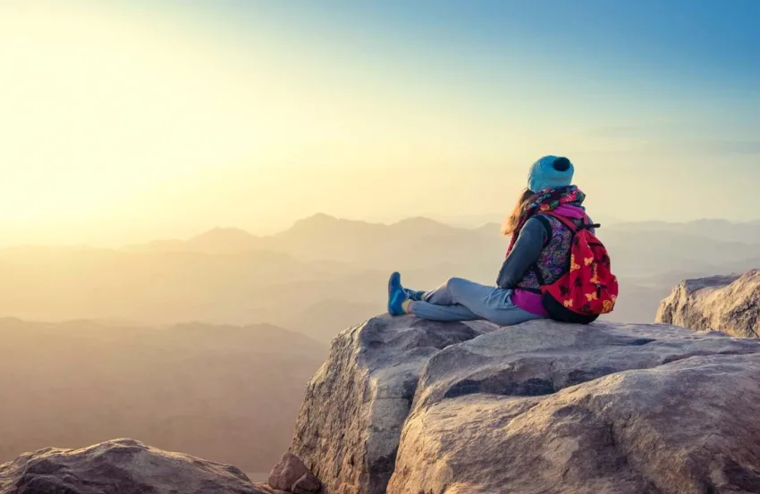 is a sparsely populated desert region between the Red Sea and the Mediterranean Sea.