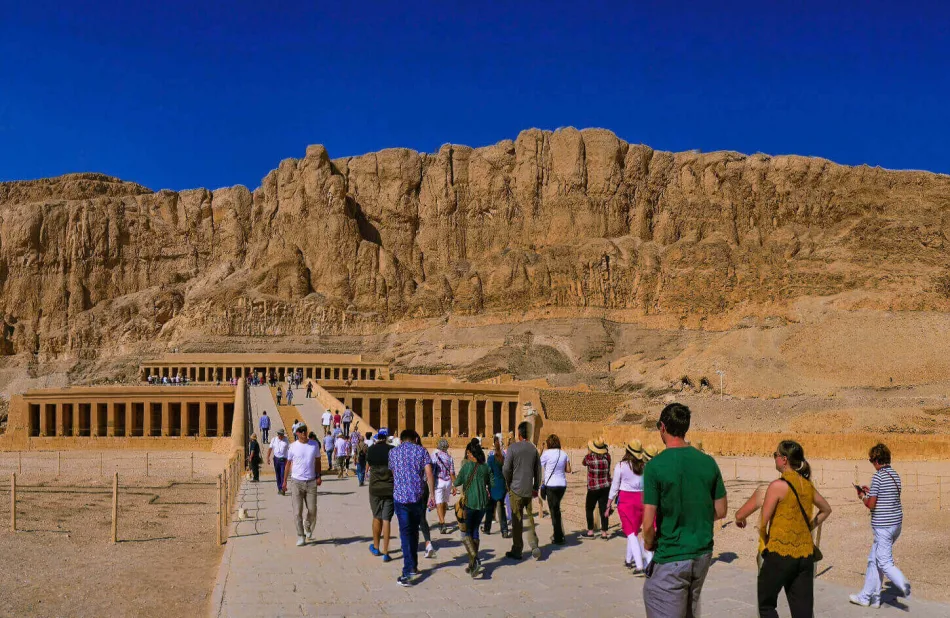 Luxury Egypt tours to Deir el-Bahari