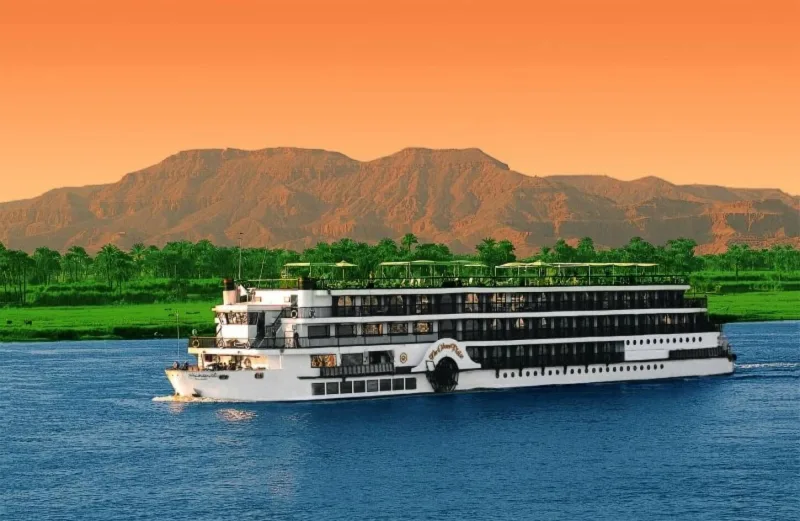 Nile cruises from Luxor to Aswan is a recently renovated boat in Luxor