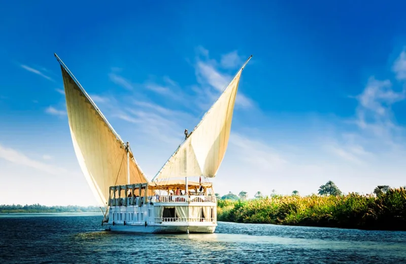 Amoura Dahabiya Nile Cruise tour