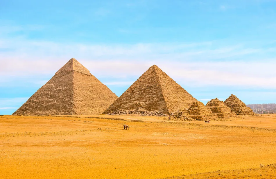 Visit the Great Pyramids of Giza
