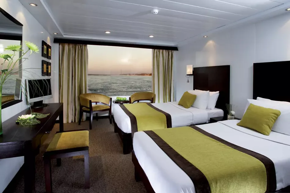 Luxury Luxor Aswan Nile Cruise