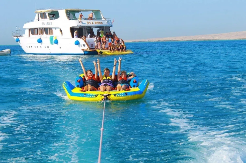 10-Day Egypt Christmas Tour Package | Pyramids, Nile Cruise & Red Sea