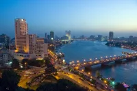 Experience Cairo’s must-see attractions, combining ancient history and vibrant city life