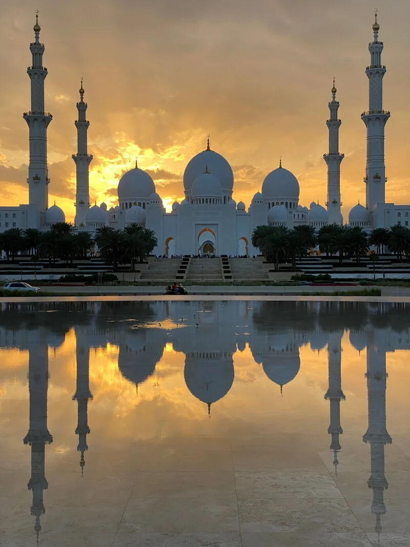 It is the country's largest mosque, and is the key place of worship for daily Islamic prayers.