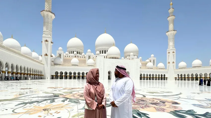 Discover unforgettable things to do in Sheikh Zayed Mosque