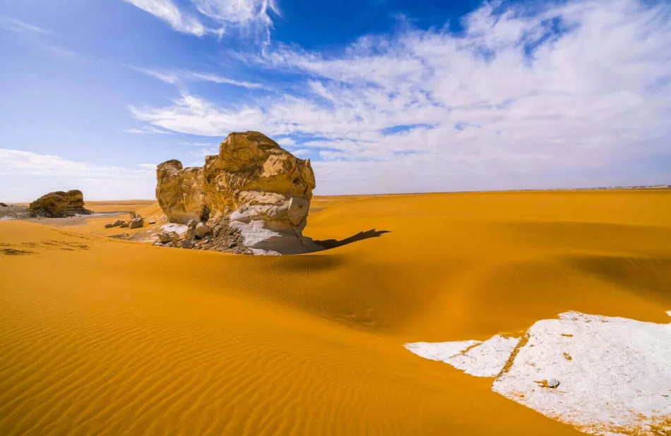 Cairo adventure tour to Bahariya Oasis & White Desert