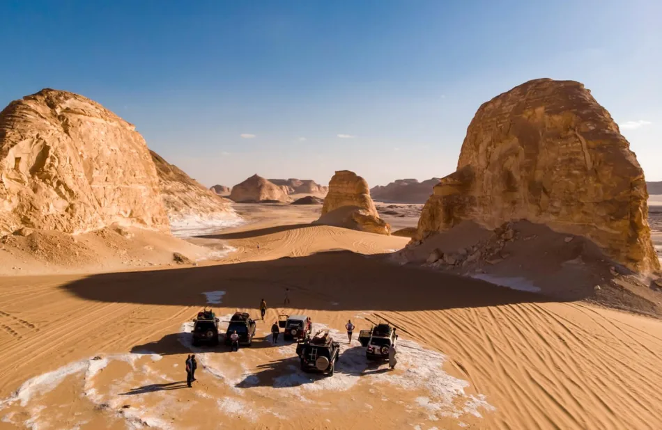 Cairo adventure tour to Bahariya Oasis & White Desert