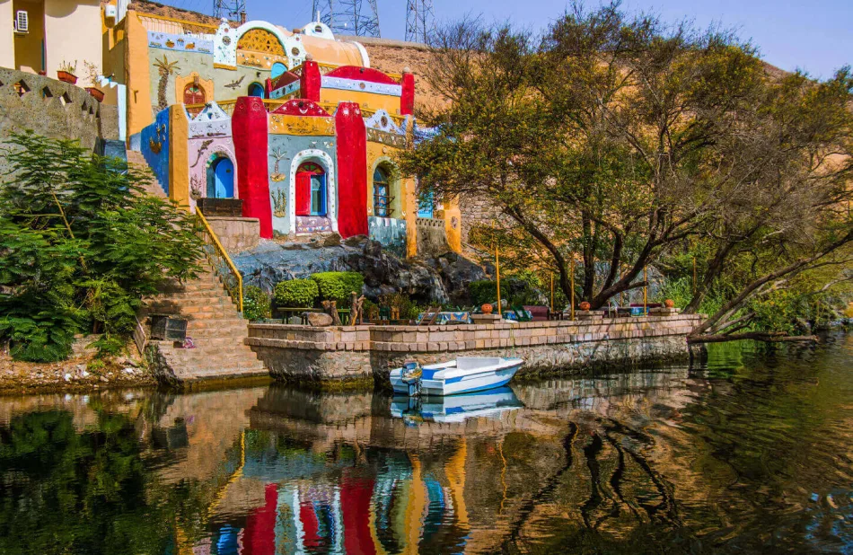 Discover the secrets of the Nubian Village in a Aswan day tour