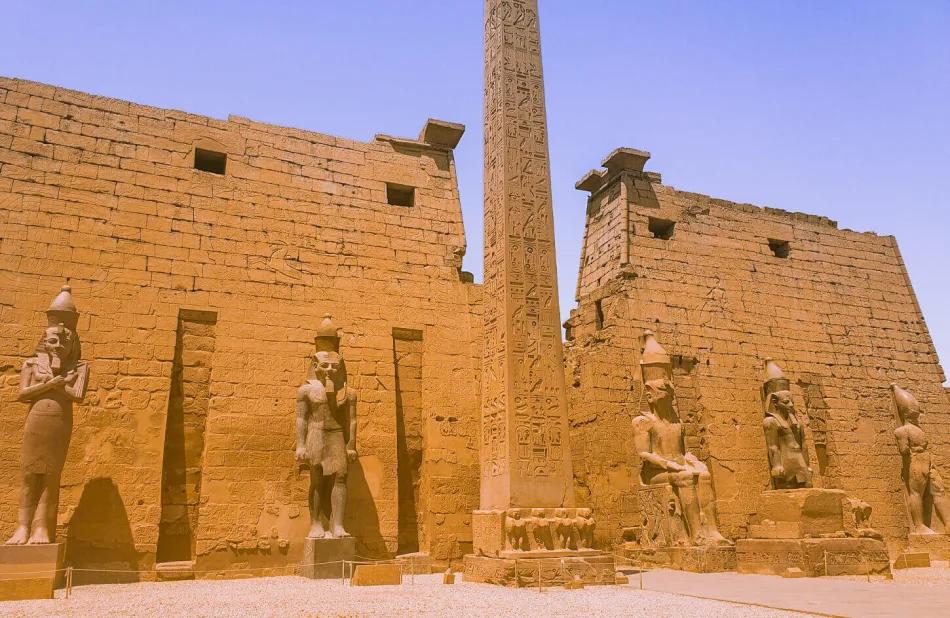 Things to see at Luxor Temple