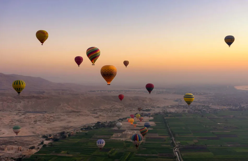 Luxor balloon tour over West Bank